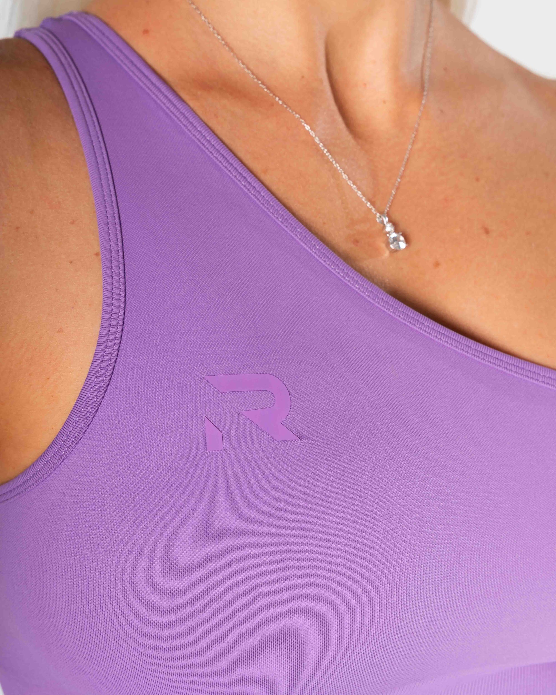 RELODE Radiant Single Strap Top/Træningstop - Mørkelilla