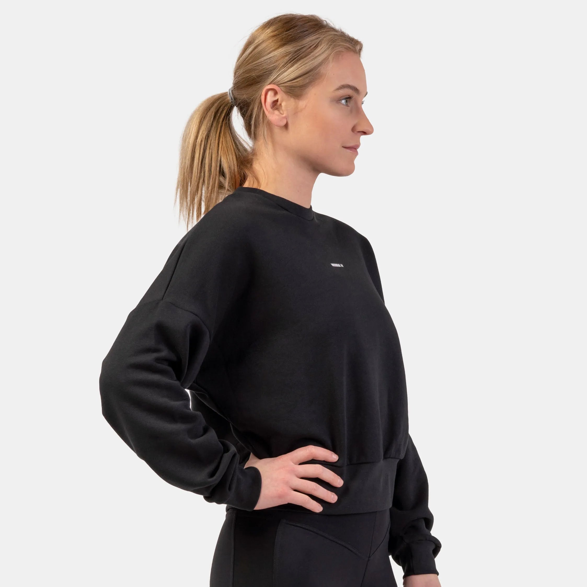 NEBBIA Loose Fit Sweatshirt/Træningstrøje "Feeling Good", sort