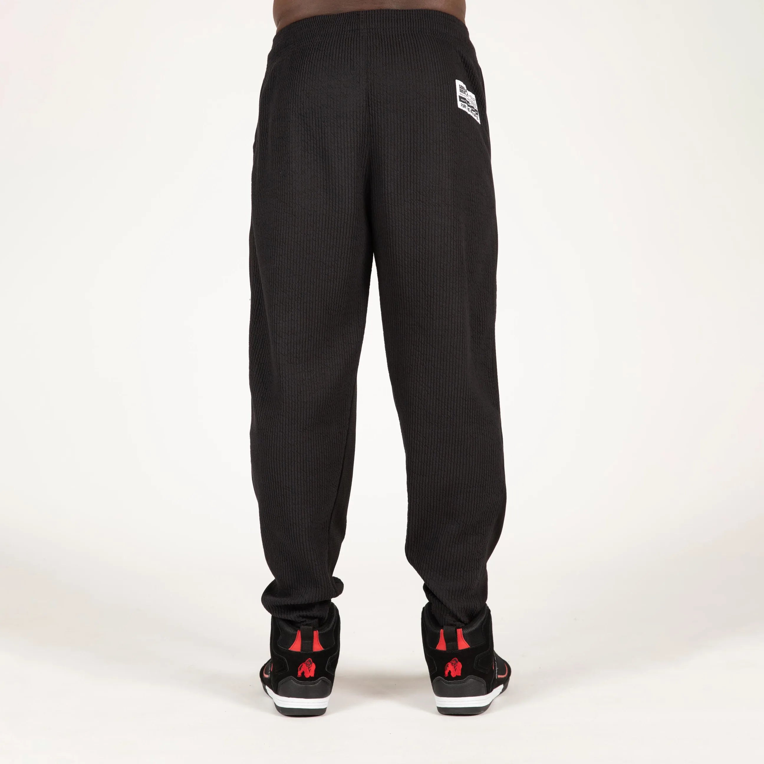 Gorilla Wear Augustine Old School Pants/Träningsbyxor, black/red