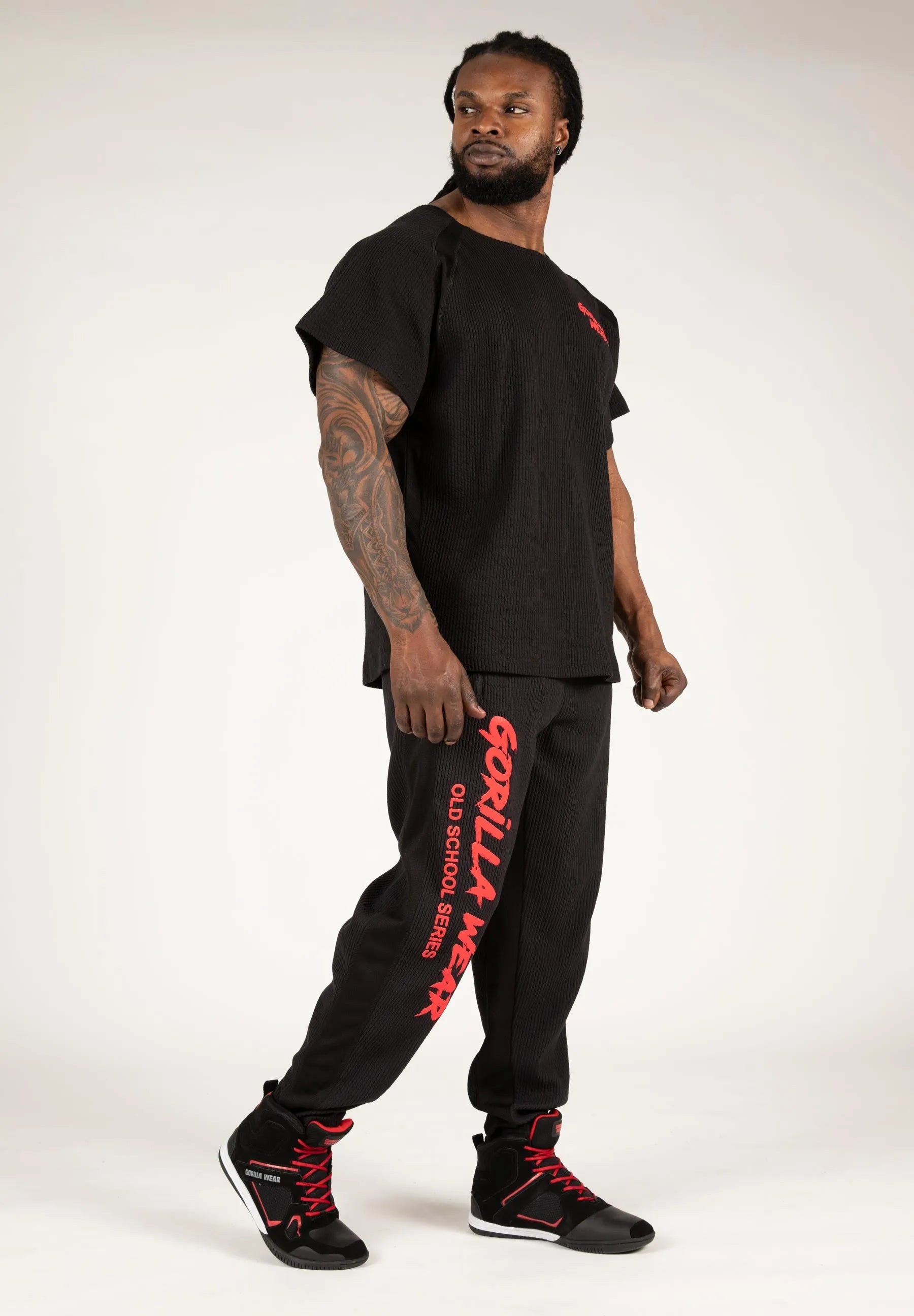 Gorilla Wear Augustine Old School Pants/Träningsbyxor, black/red